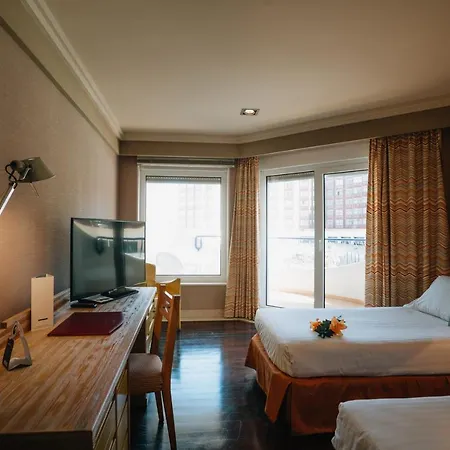 Otel Playa Victoria Cadiz