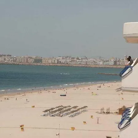 Playa Victoria ホテル カディス