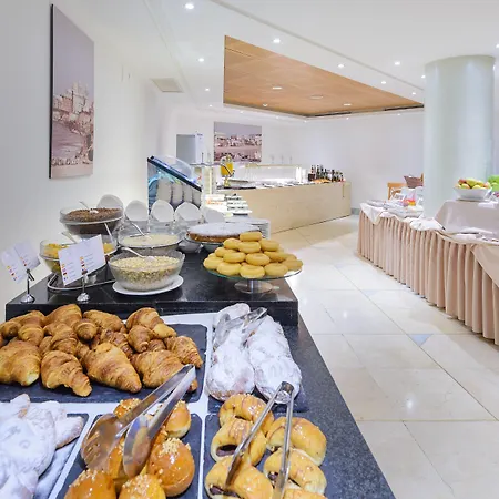 Hotel Playa Victoria