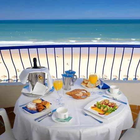 ホテル Playa Victoria