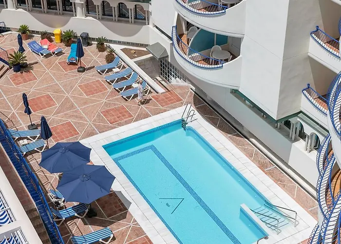 Playa Victoria Hotell 4*