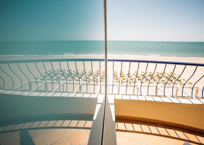 ホテル Playa Victoria カディス
