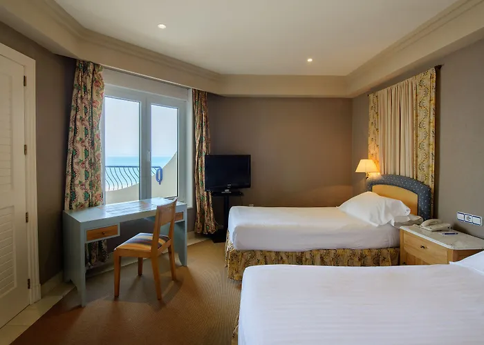 Otel Playa Victoria Cadiz