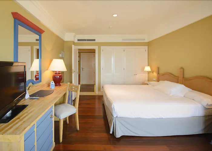 Playa Victoria 4* カディス