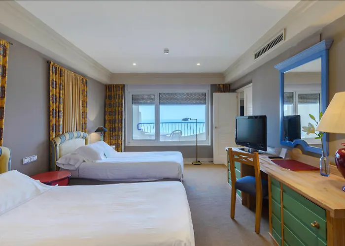 ホテル Playa Victoria カディス