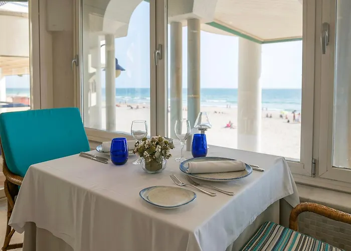 Playa Victoria Hotel Cádiz