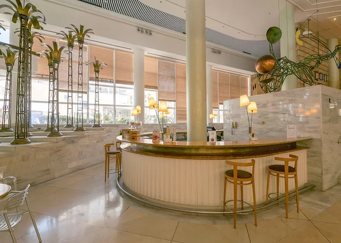 Playa Victoria Hotel