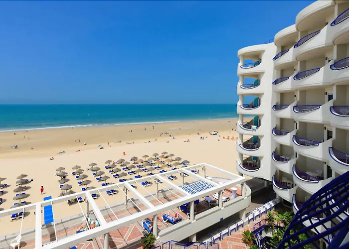 Hotel Playa Victoria 4*